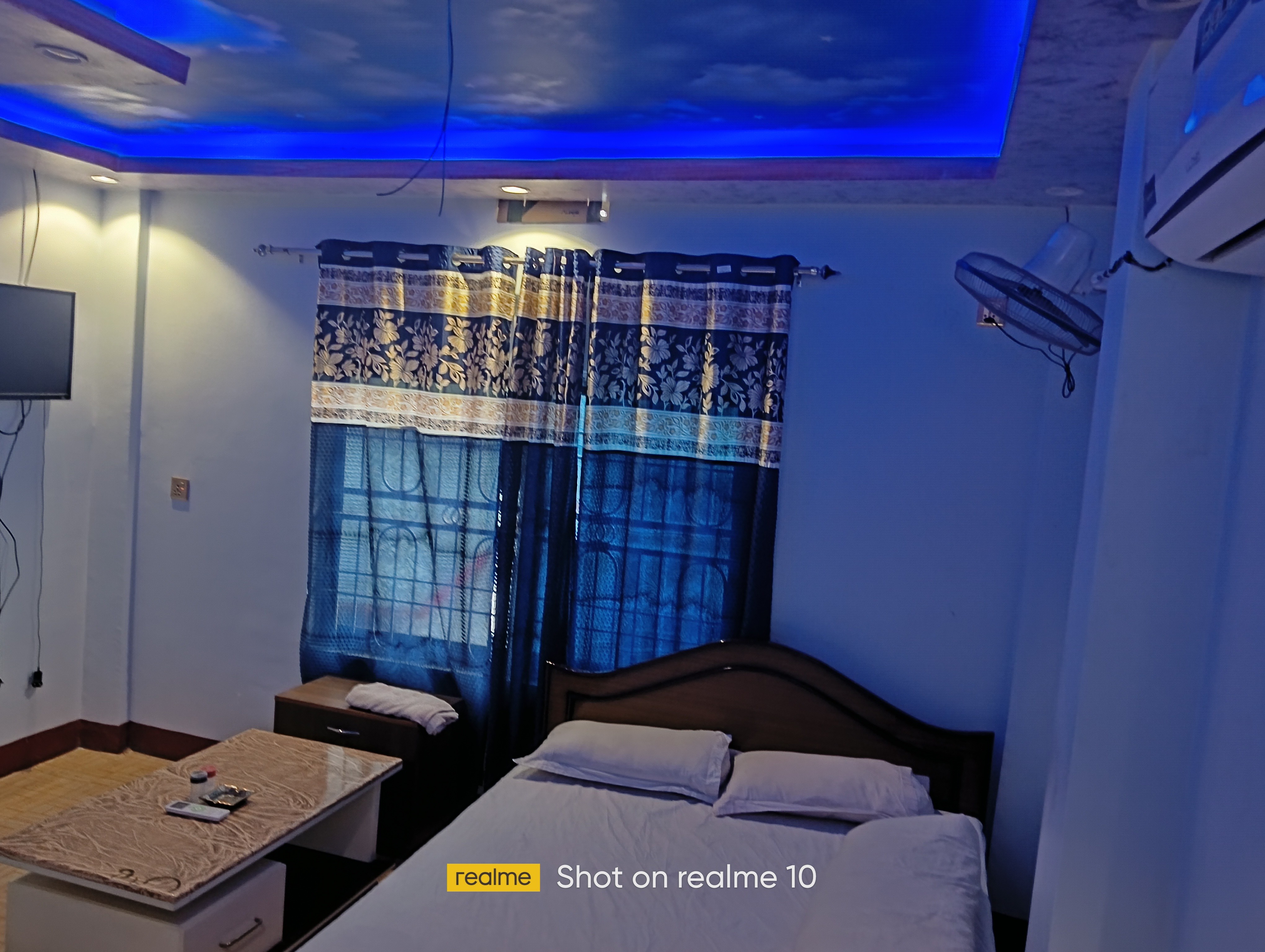 Trishna Hotel & Lodge