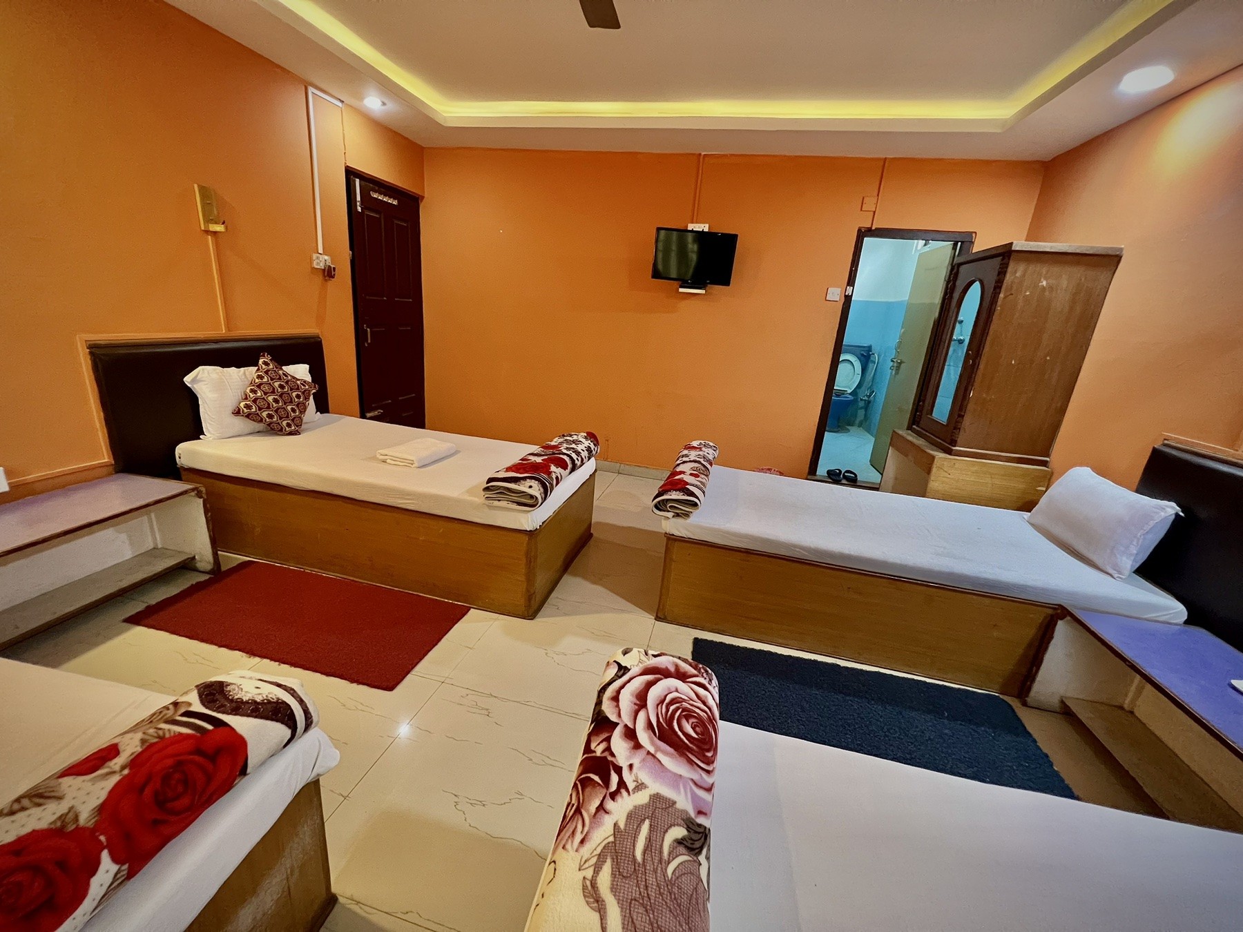 Hotel Image Palace