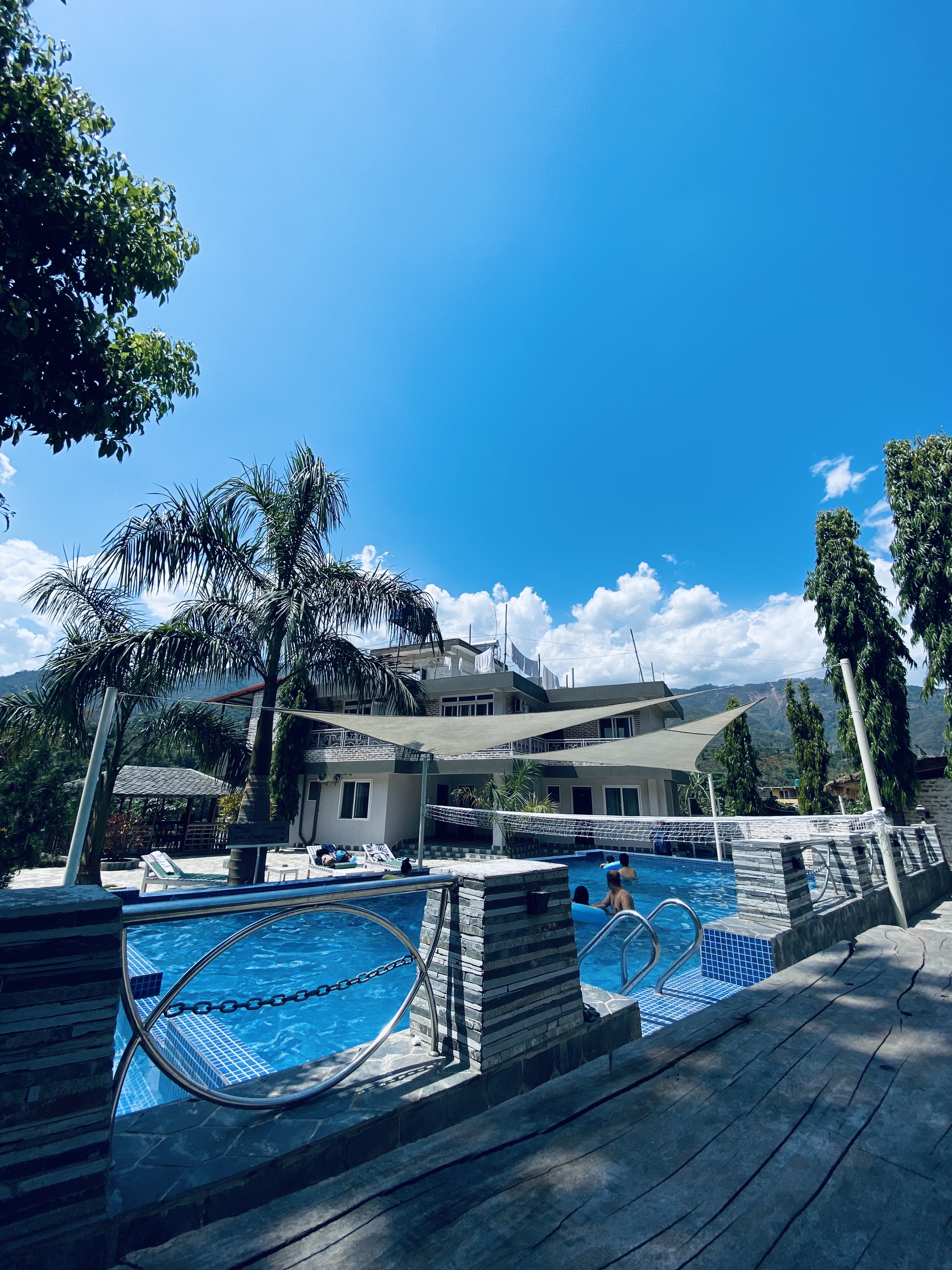 Hills n’ Horizon Resort