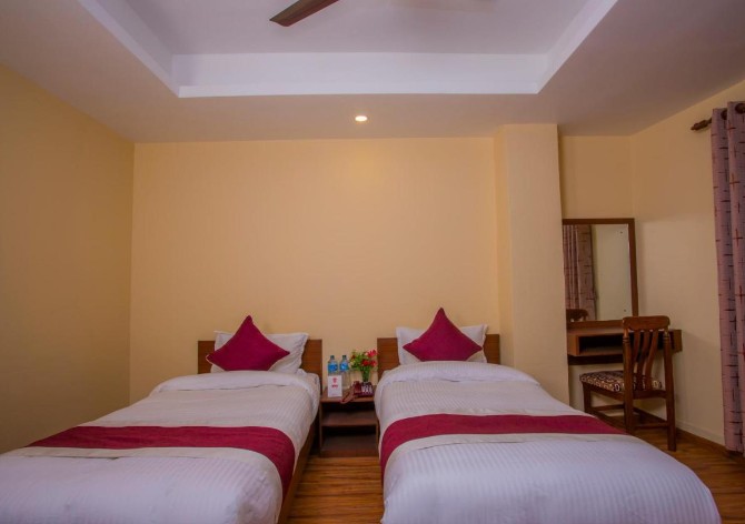 Rara palace