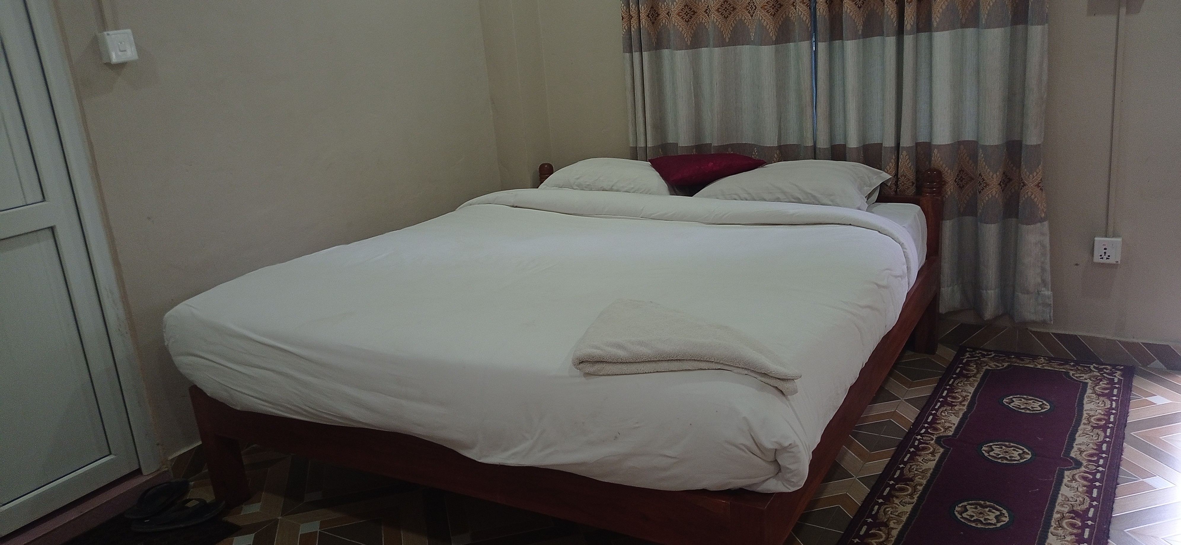 Double Deluxe Bedroom