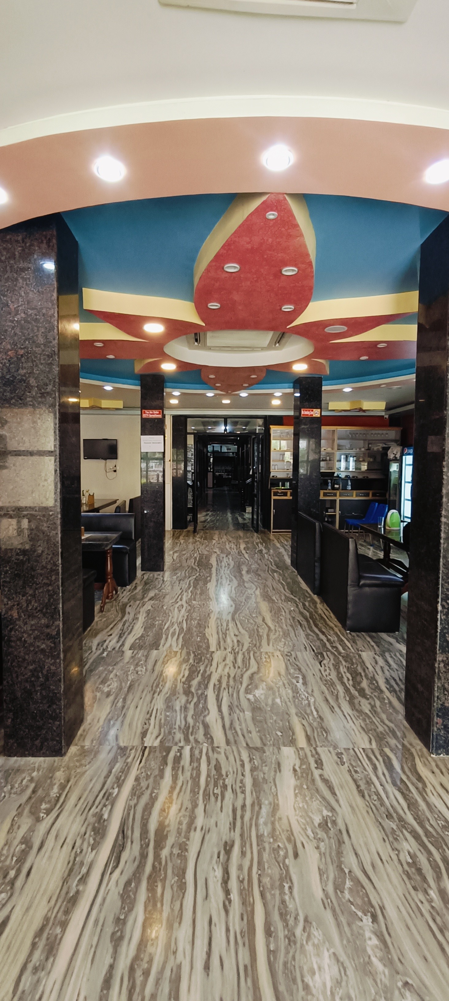 SARLAHI HOTEL RESTAURANT AND PARTY PALACE