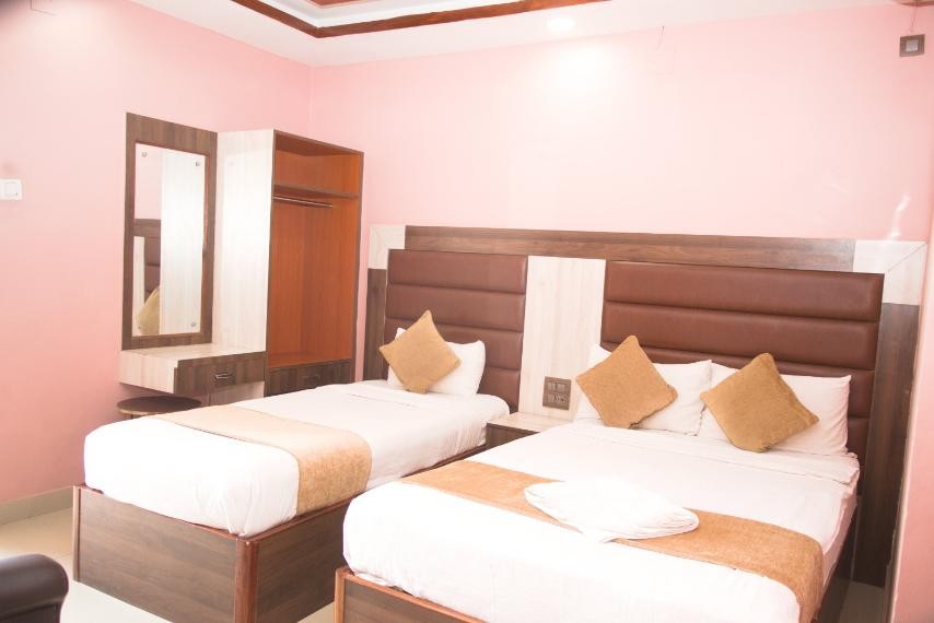 Family with 1 3 Single Bed + 1 Double Bed