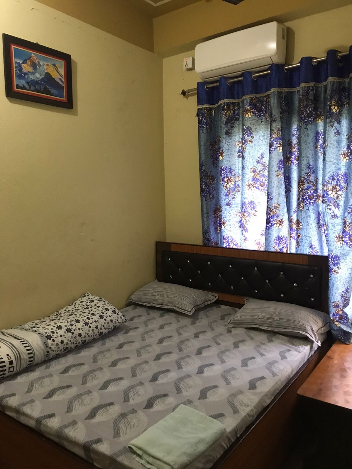 Royal Arunkhola Restarurent & Lodge