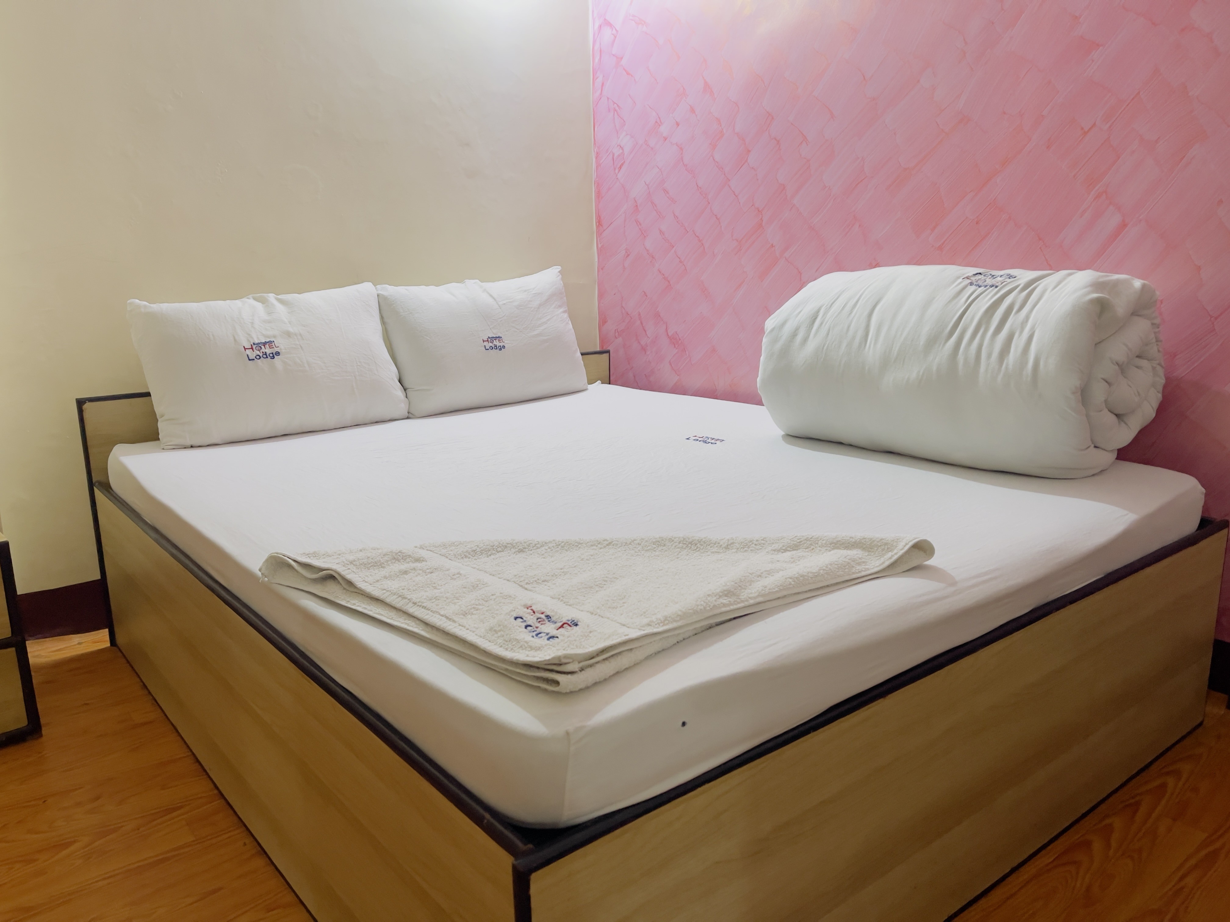 Non_AC room