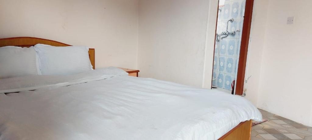 Paramount Guest House