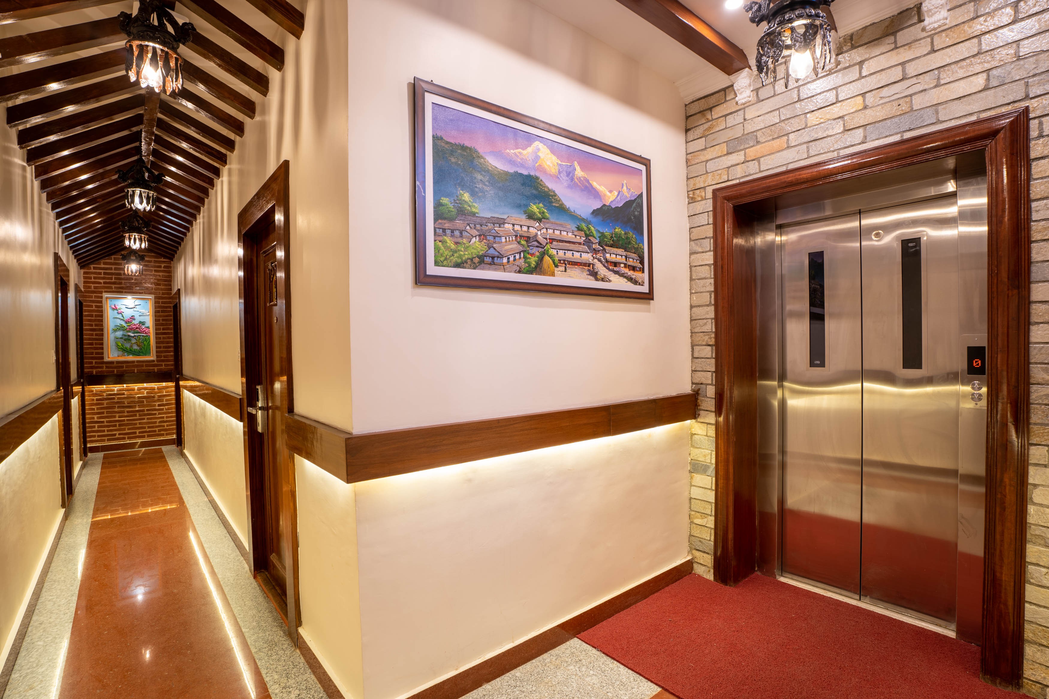 Airport Himalaya Boutique Hotel