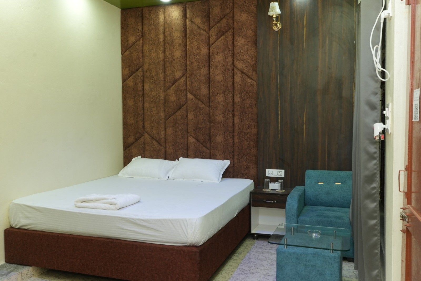 Hotel Crystal