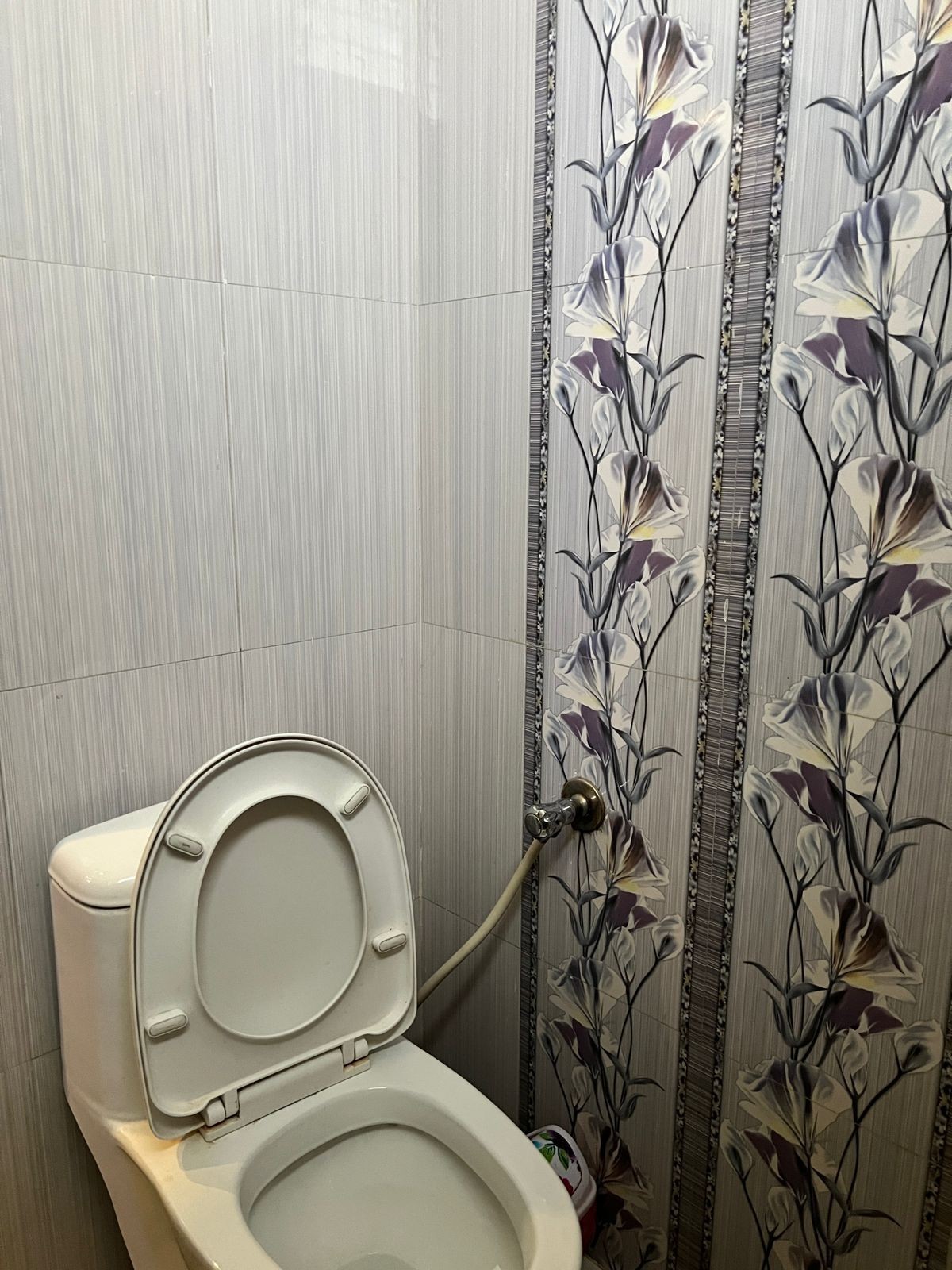 HOTEL KAIROS|Single Bed AC Room