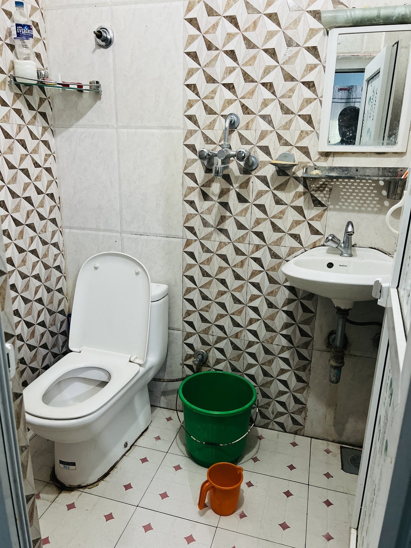 Hotel Ruru Resunga & Lodge|AC Bed Room- 4 Person