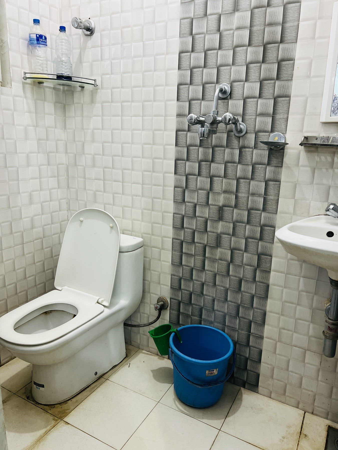 Hotel Ruru Resunga & Lodge|Non-Ac Bed Room - 4 Person