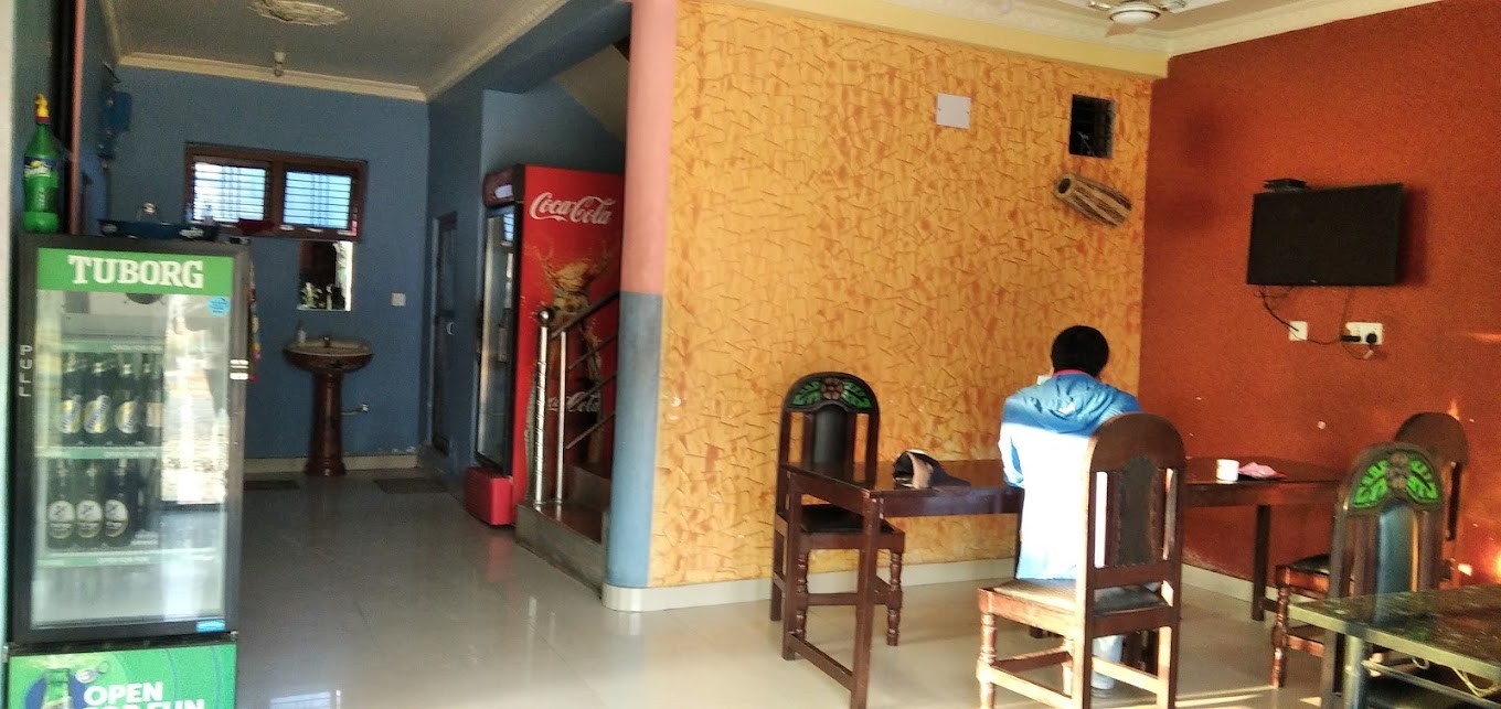 Dreamland Hotel Lodge & Restaurant
