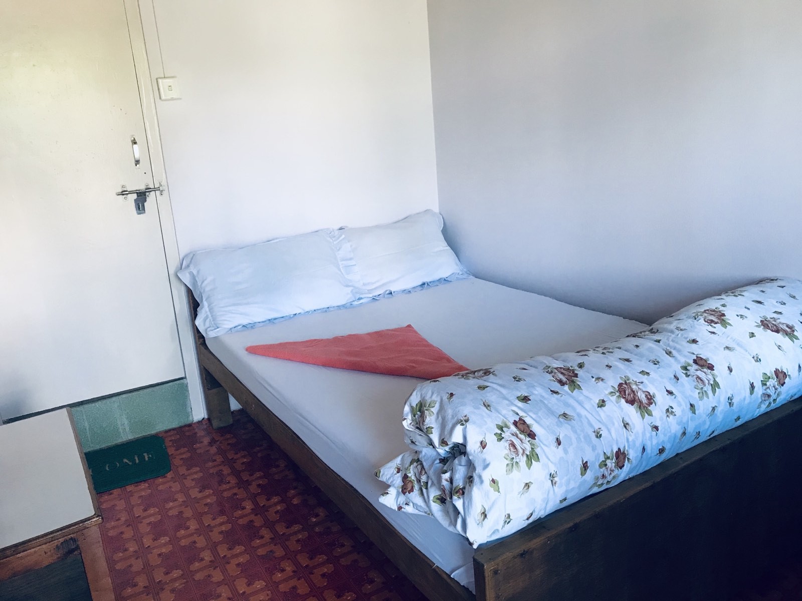 Hotel Trekkers Inn