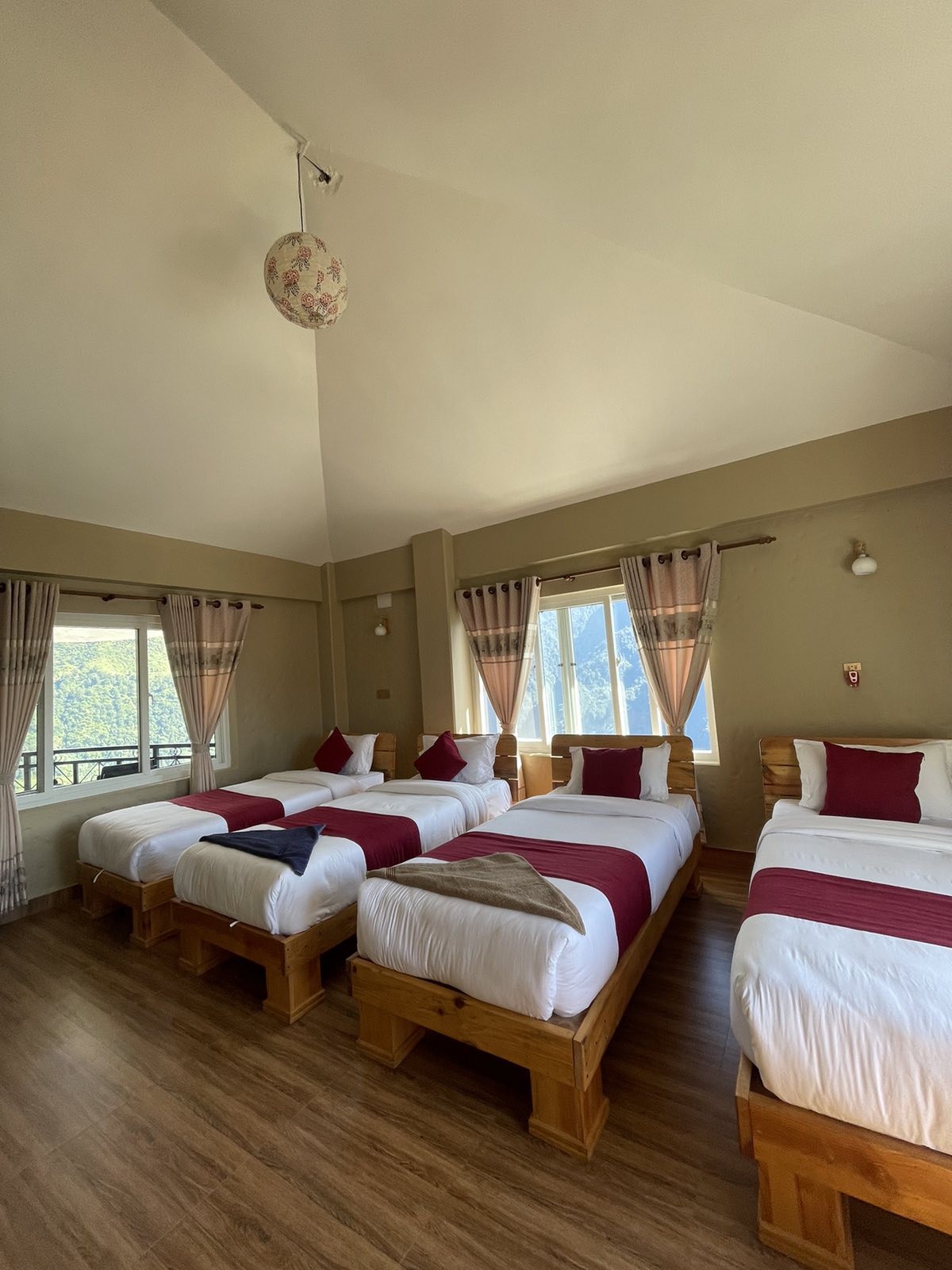Royal View Inn Hotel