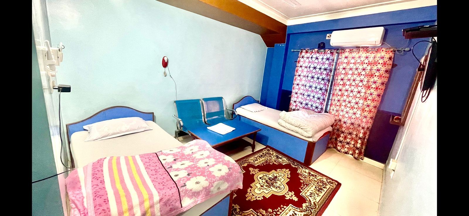 Ekant Hotel & Resturant