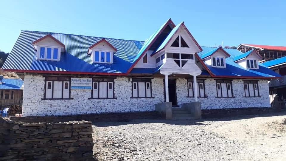 Hotel Sangrila And Guest House