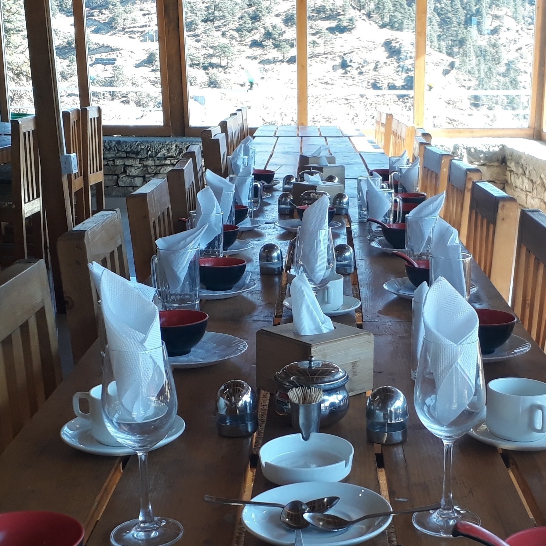 Hotel Sangrila And Guest House