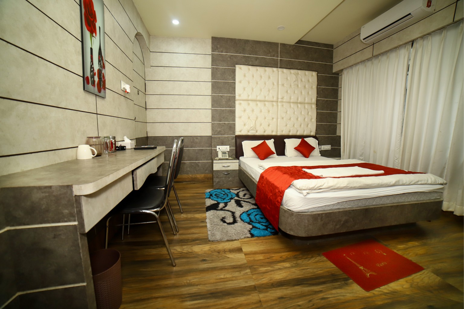 Hotel Daniel