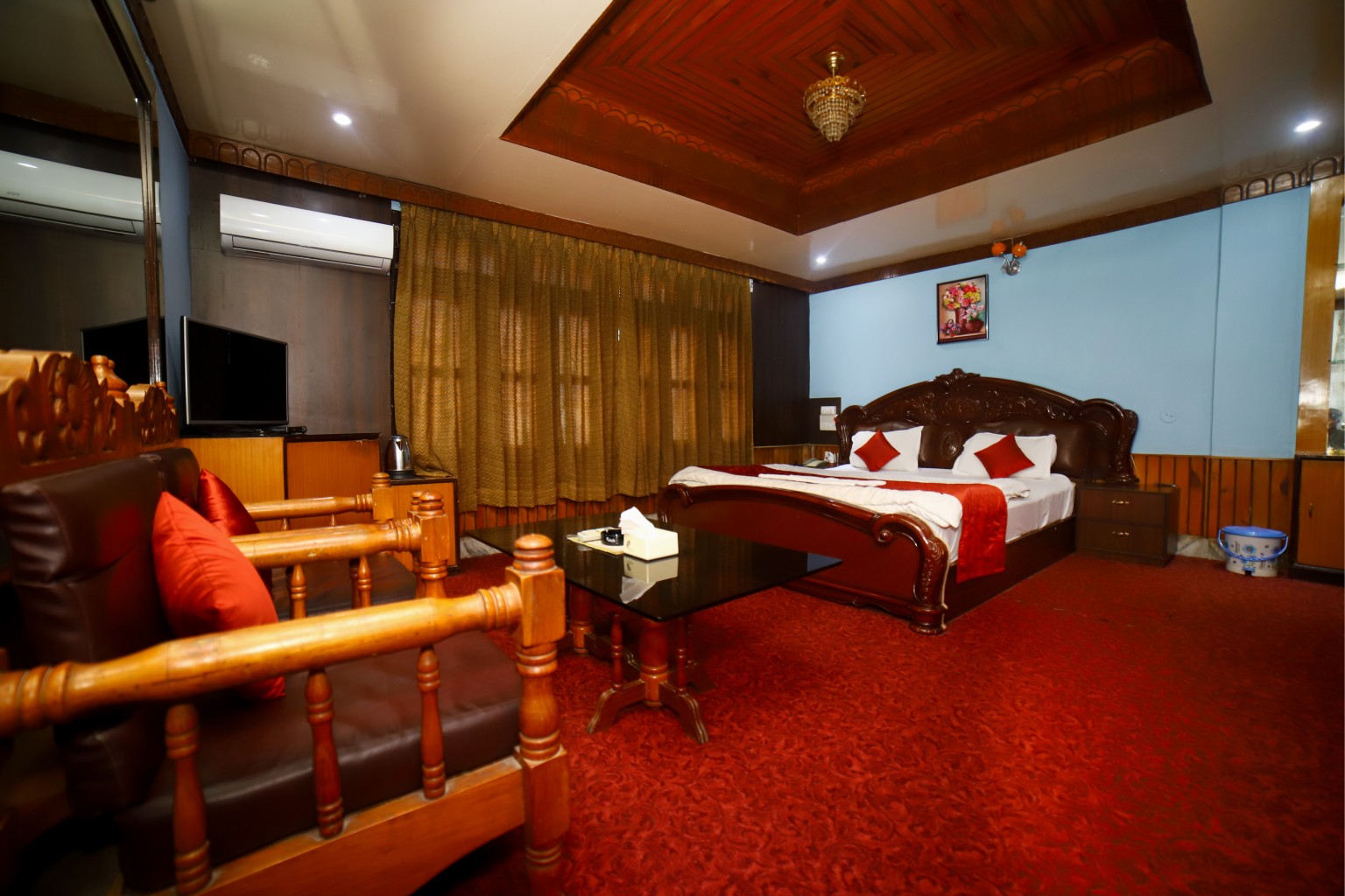 Hotel Daniel|Deluxe Classic Room