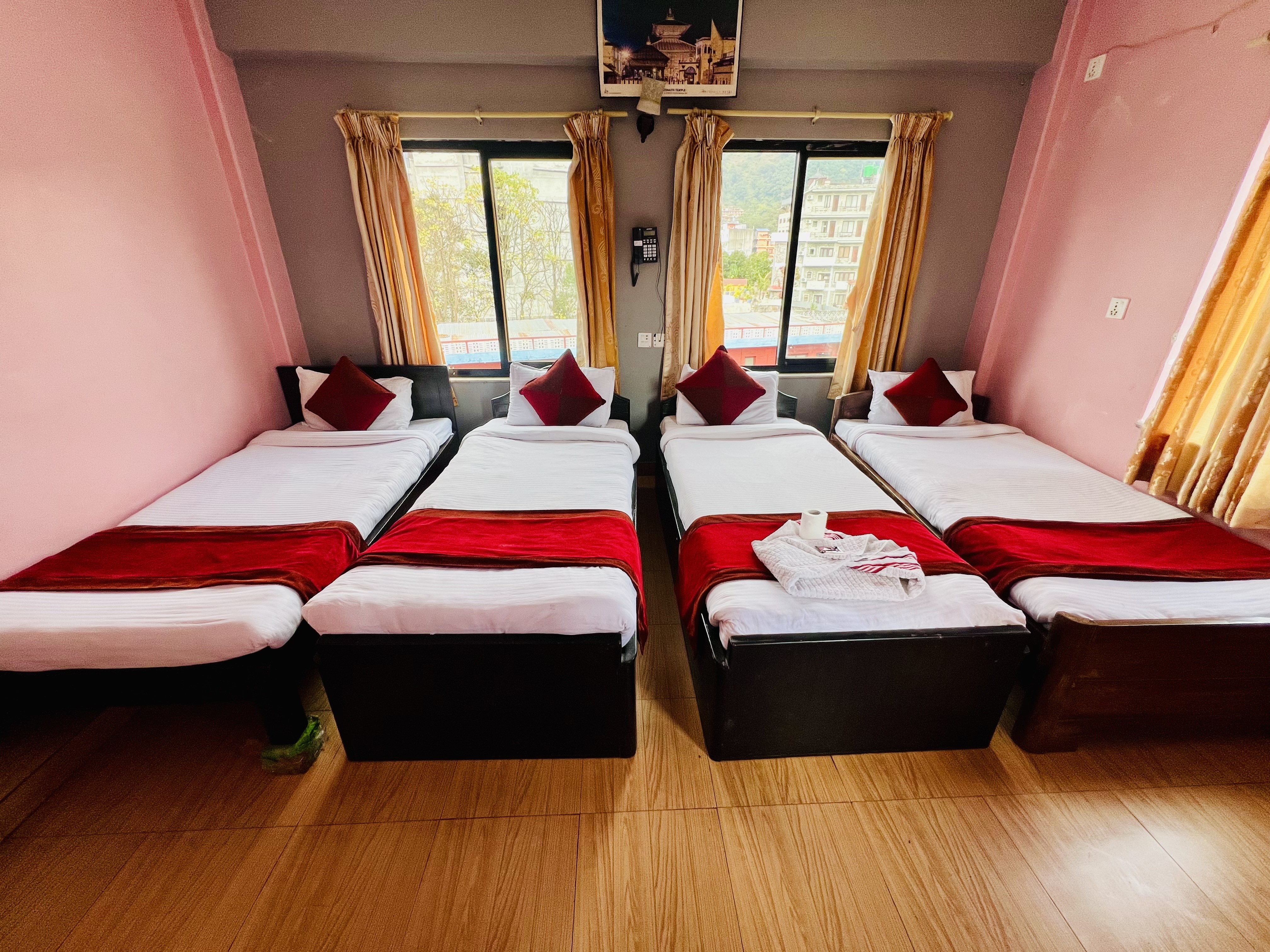 Deluxe Hall Room
