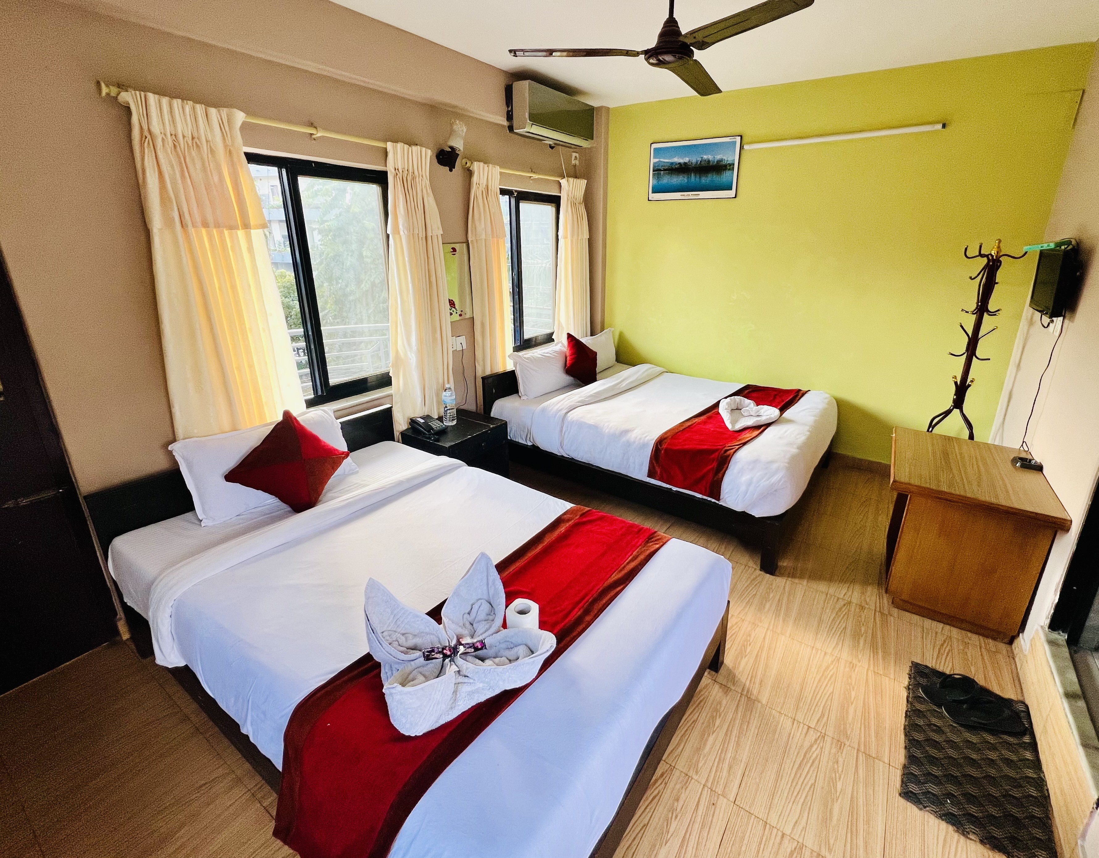 Hotel Donosti Pokhara|Deluxe Family Room with Balcony