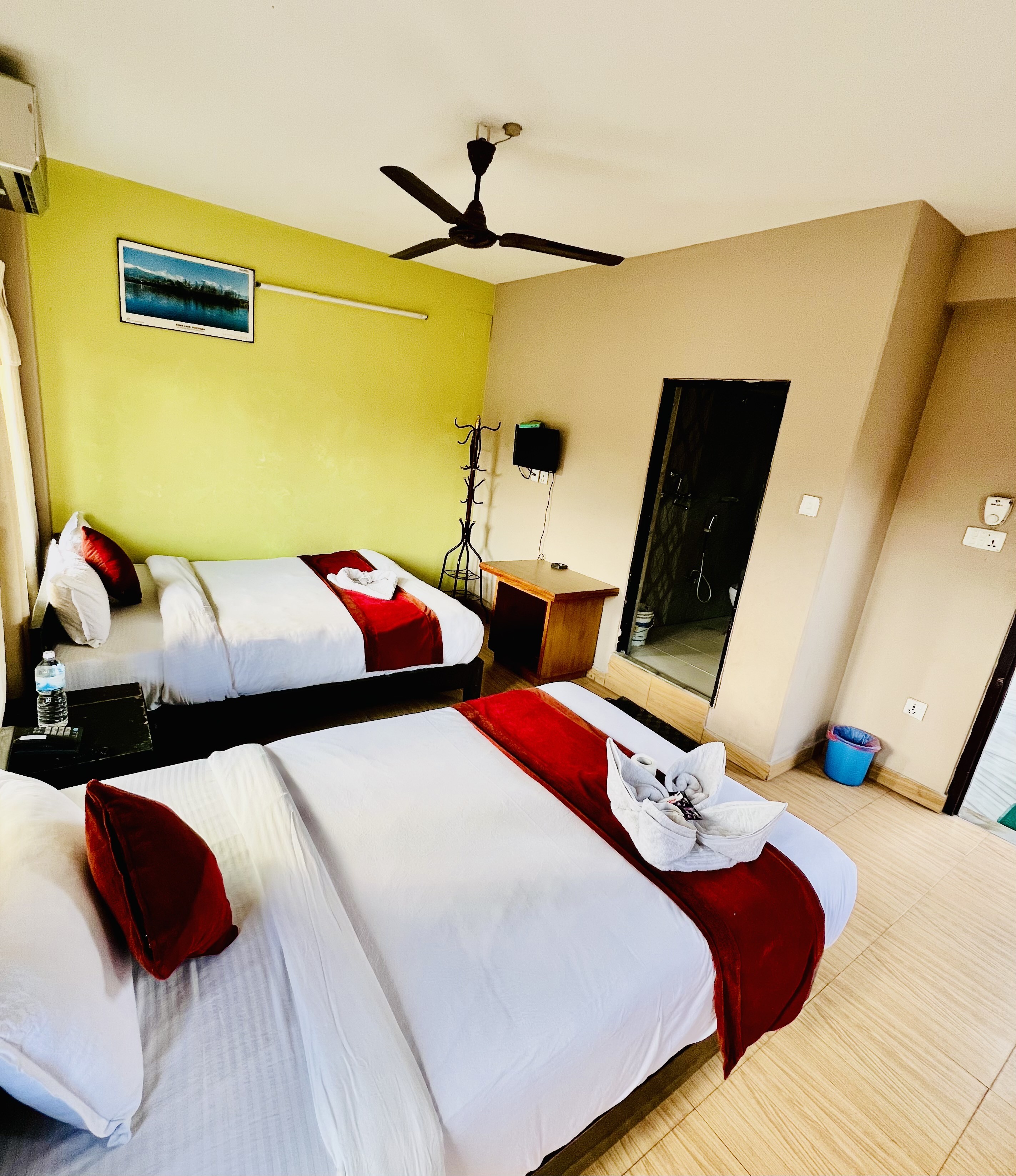 Hotel Donosti Pokhara|Deluxe Family Room with Balcony
