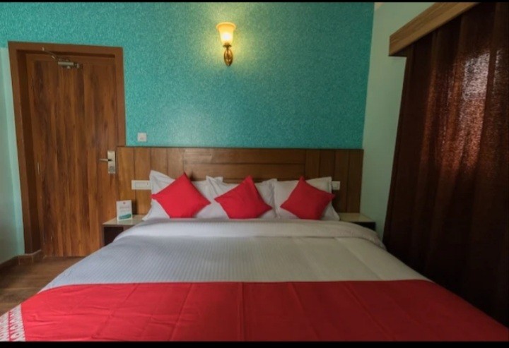 Hotel Everest Regency Pvt Ltd