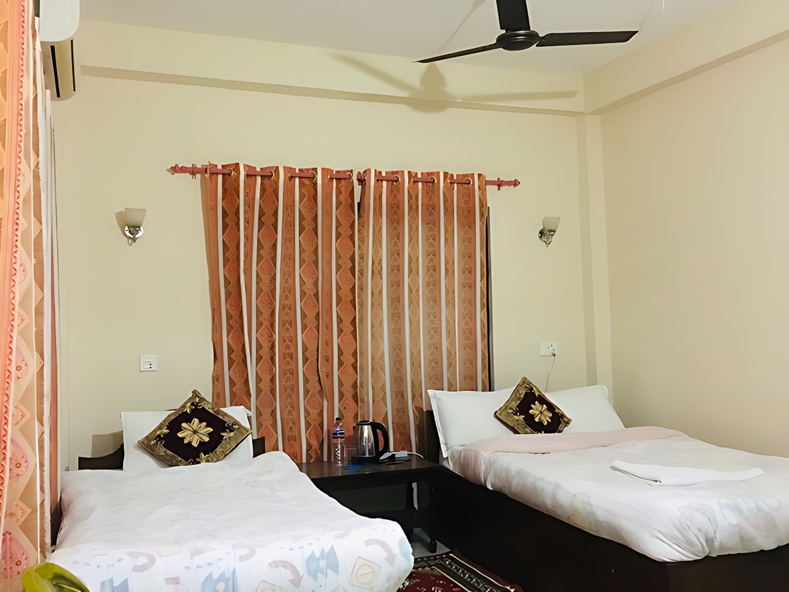 Hotel BhupuSainik