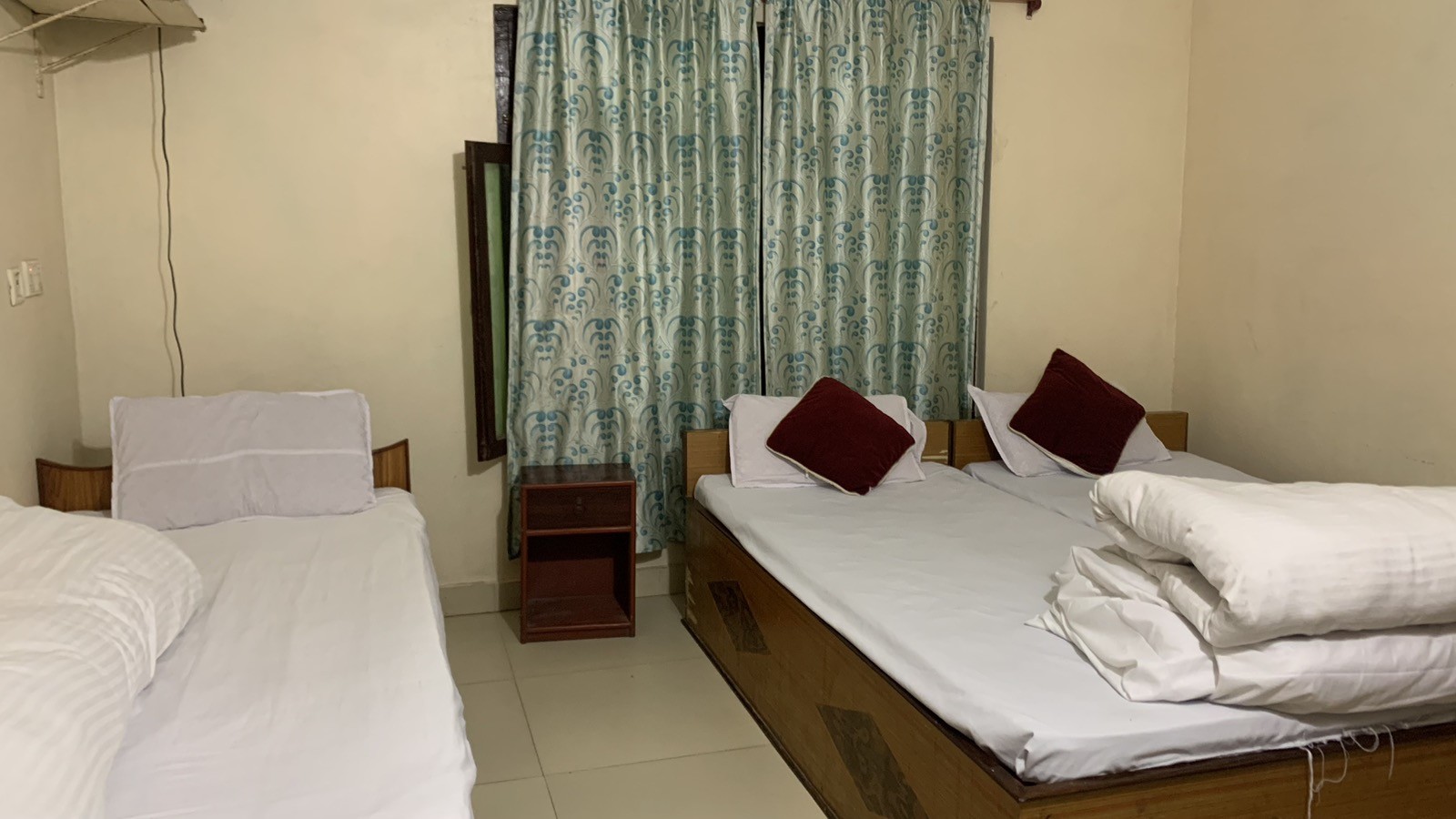 Siddha Baba Guest House