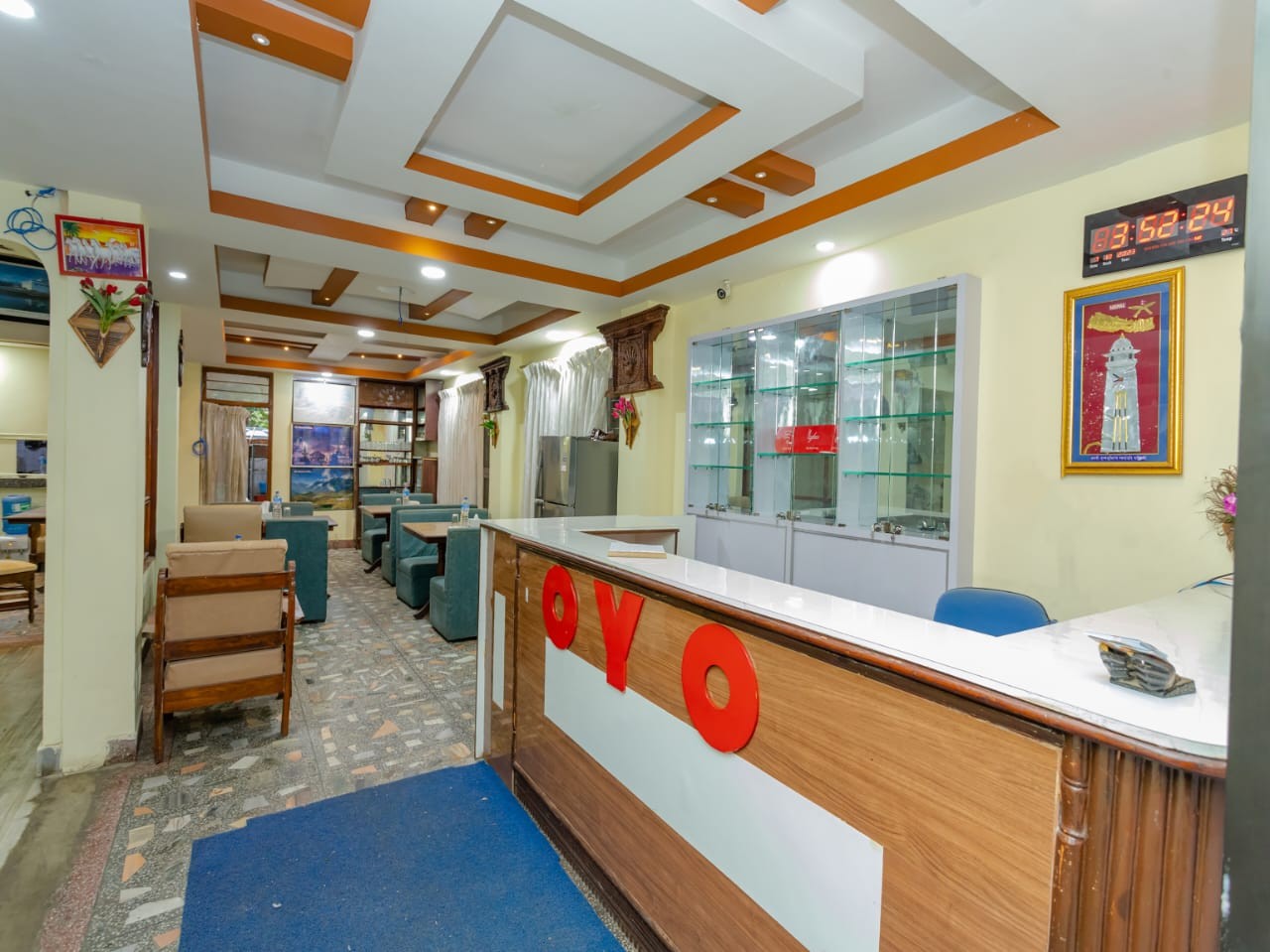 Hotel New Pokhara Palace