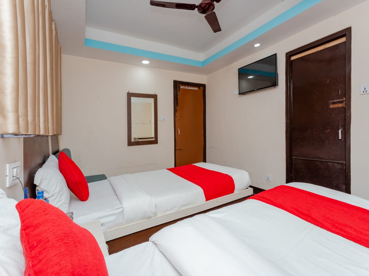 Hotel New Pokhara Palace