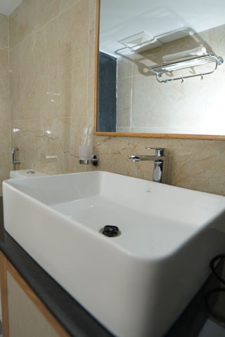 Lotus Club Boutique Hotel|Standard Queen Room