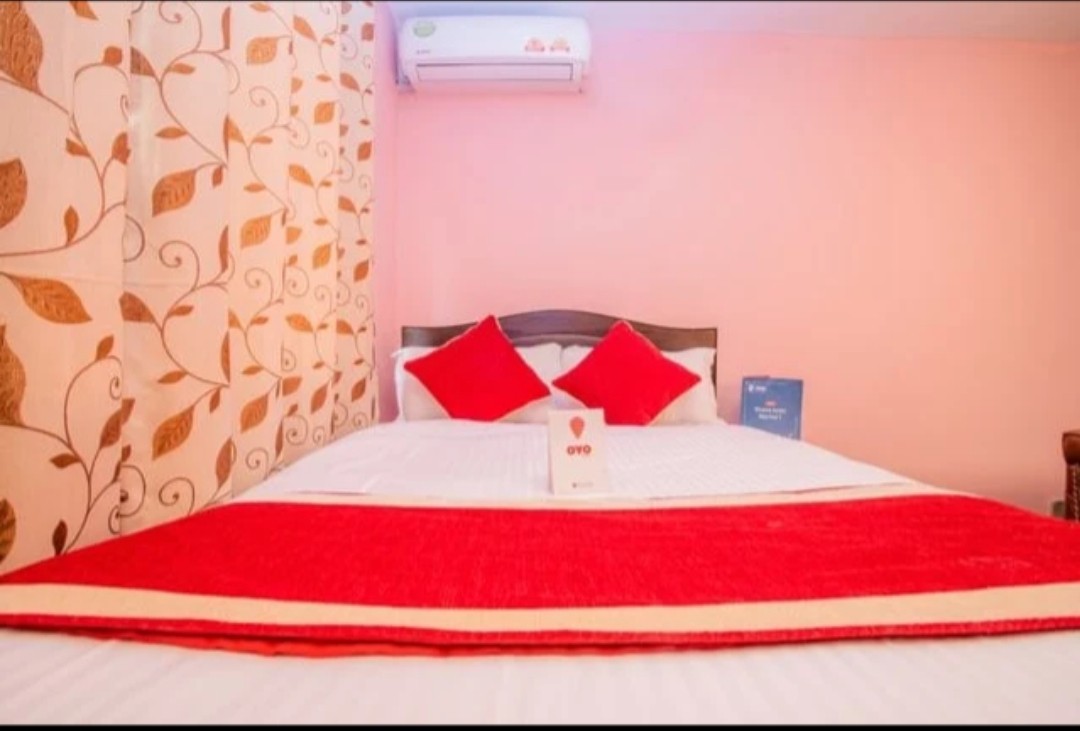 Hotel Pranisha Inn|Double bed room