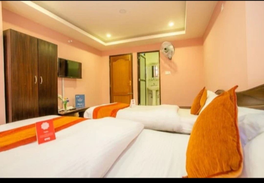 Hotel Pranisha Inn|Double bed room