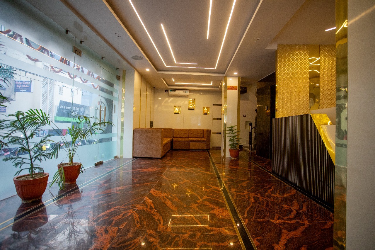 Hotel Birat And Plaza