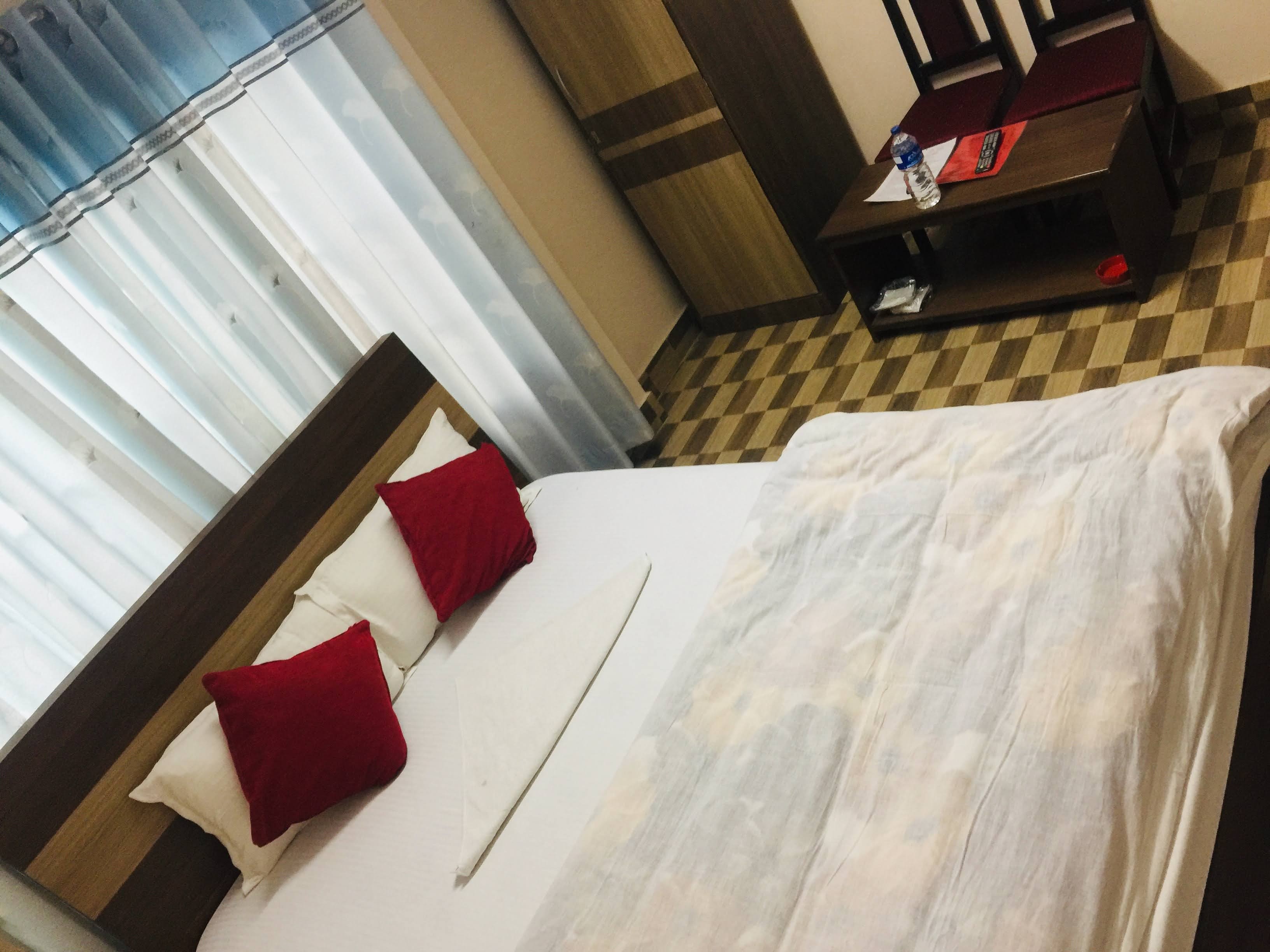 Hotel Rajdhani Visit|Economy Double /Family