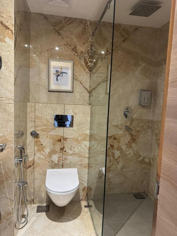 Hotel De Crown Inn|Super Deluxe Room