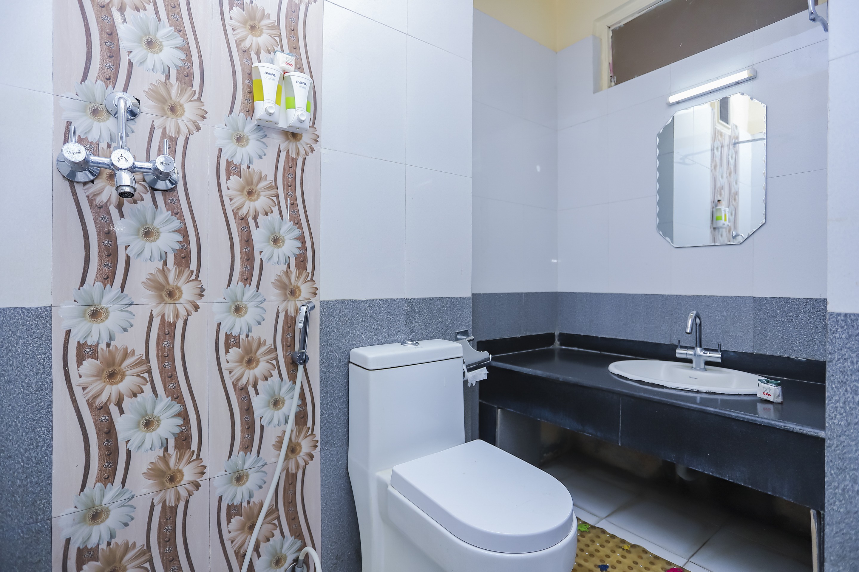 Hotel Crown Plaza