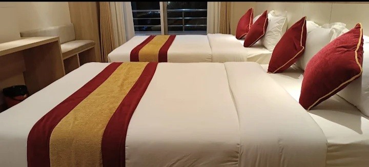 Triple deluxe room
