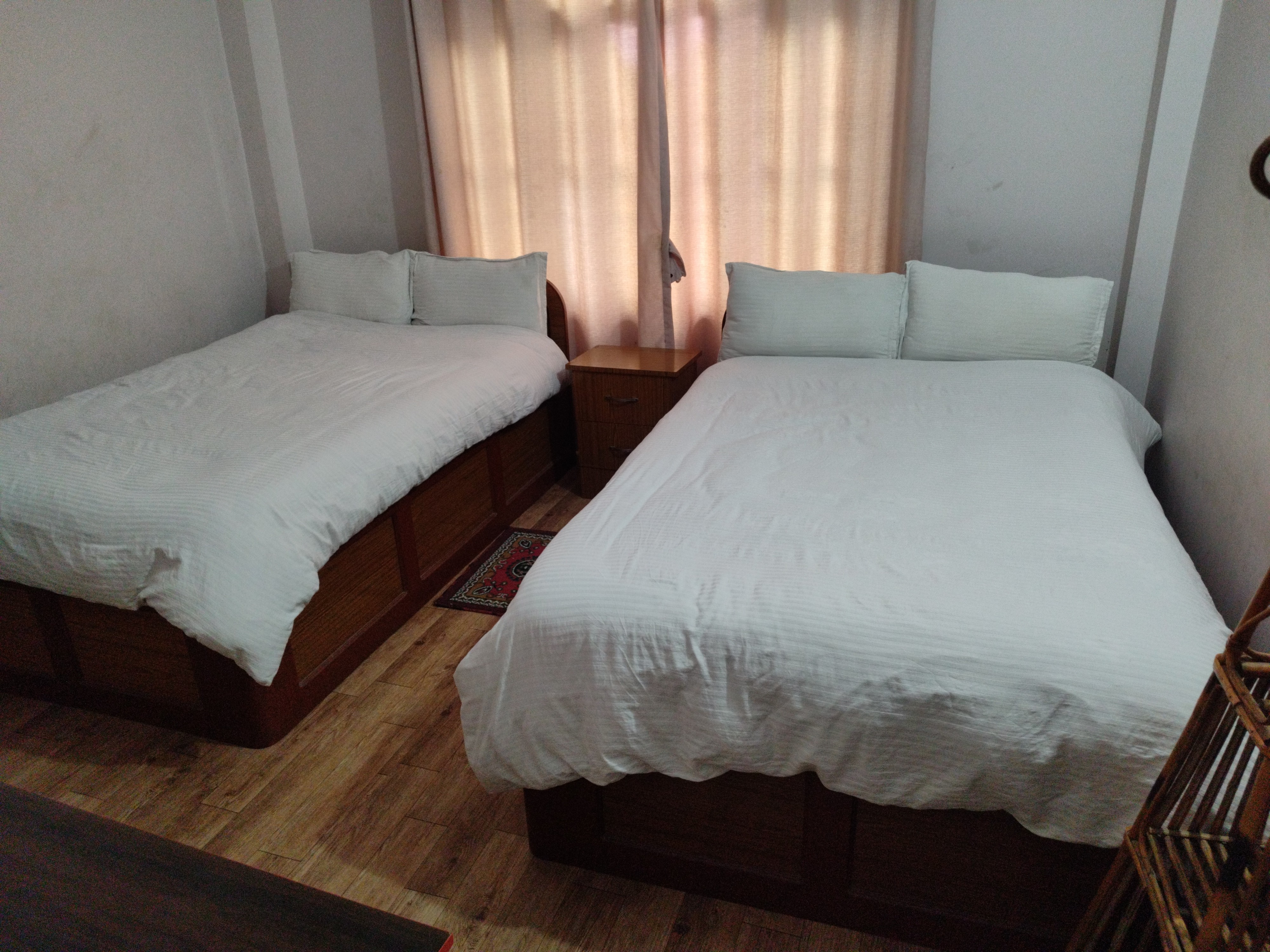 Laliguras Hotel And Lodge