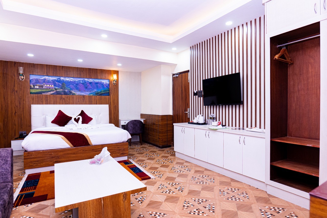 Hotel Palazzo Pvt. Ltd|Super Deluxe