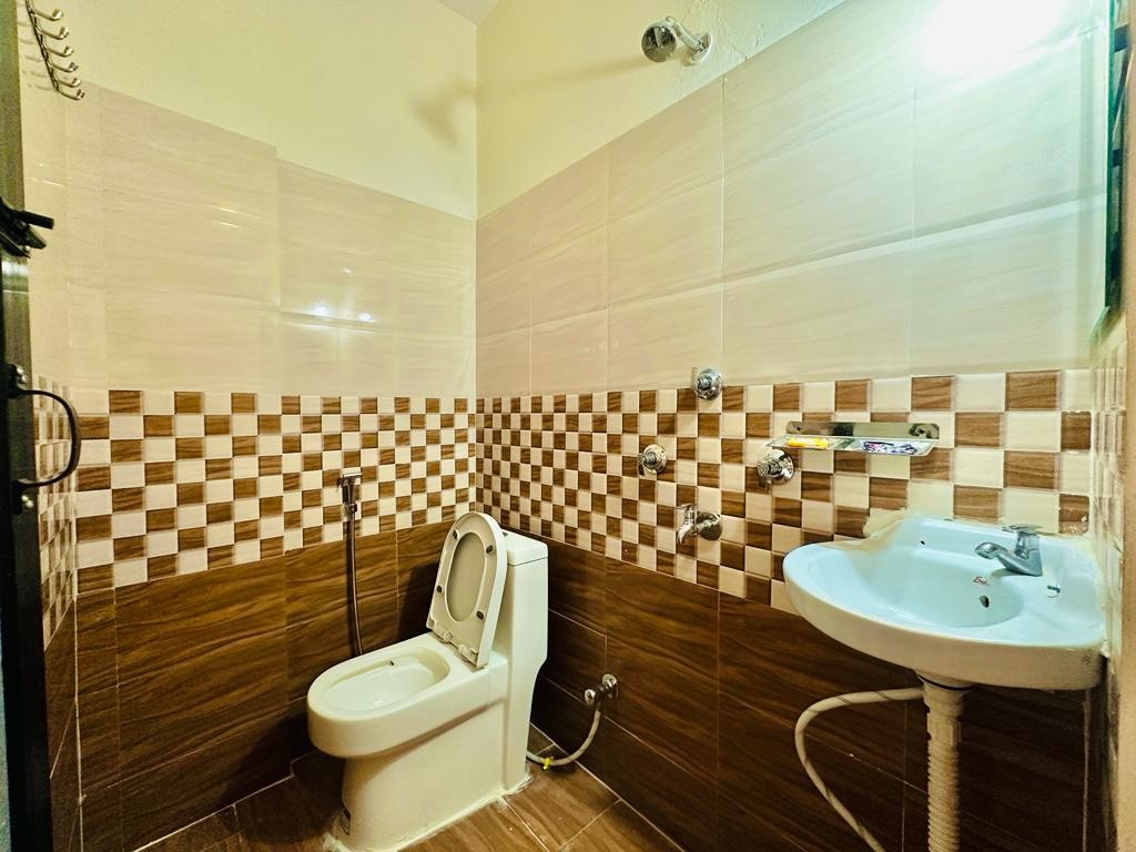 Hotel Diyo Inn|Master Deluxe Bed Room
