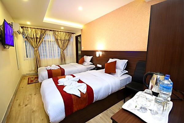 Deluxe Twin Room
