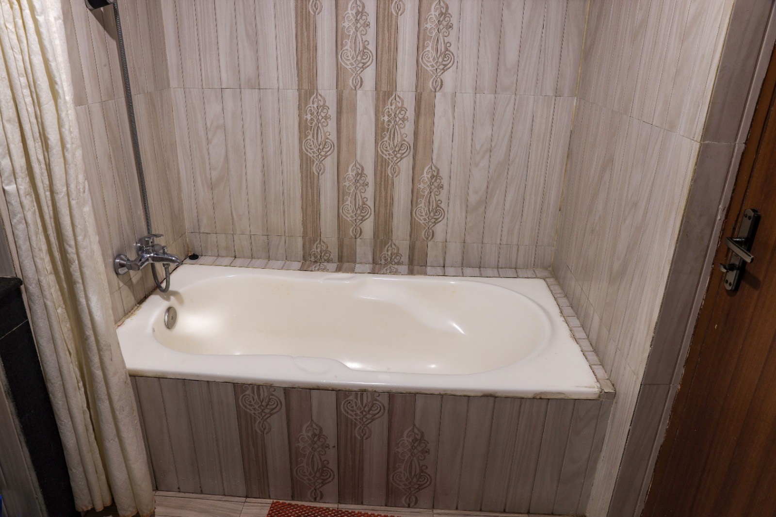 Bharatpur Garden Resort|Super Deluxe