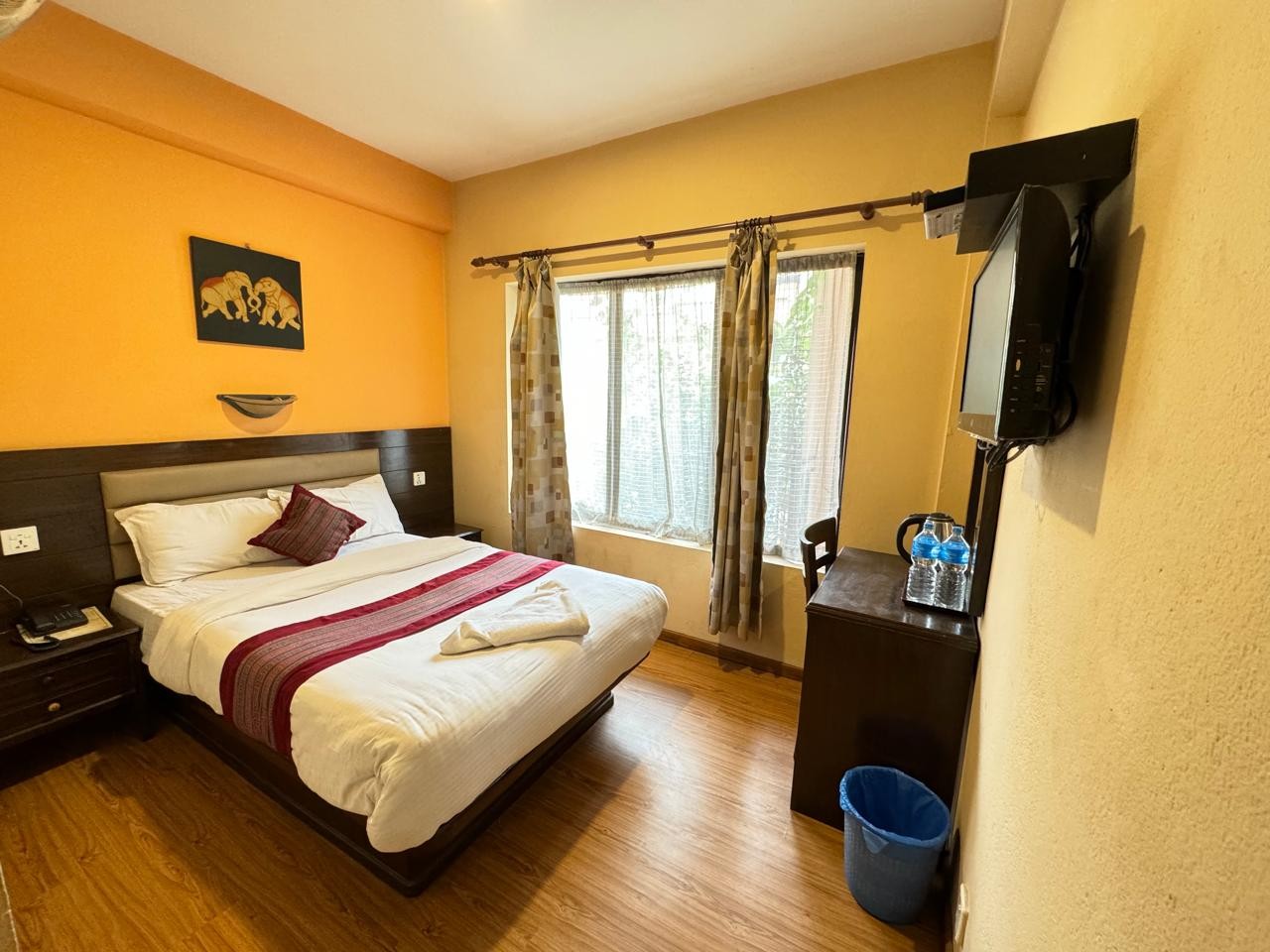 Standard single room