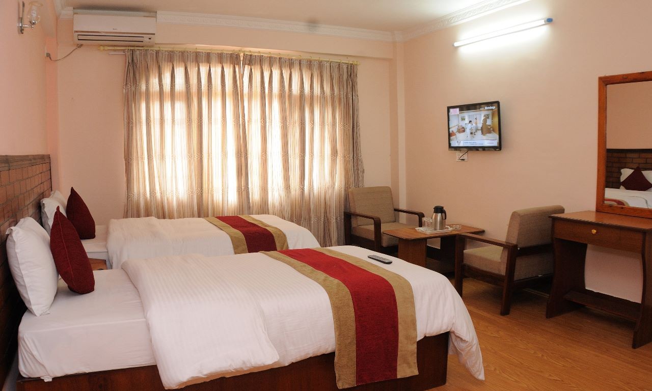 Hotel Brihaspati|Deluxe Double bed room