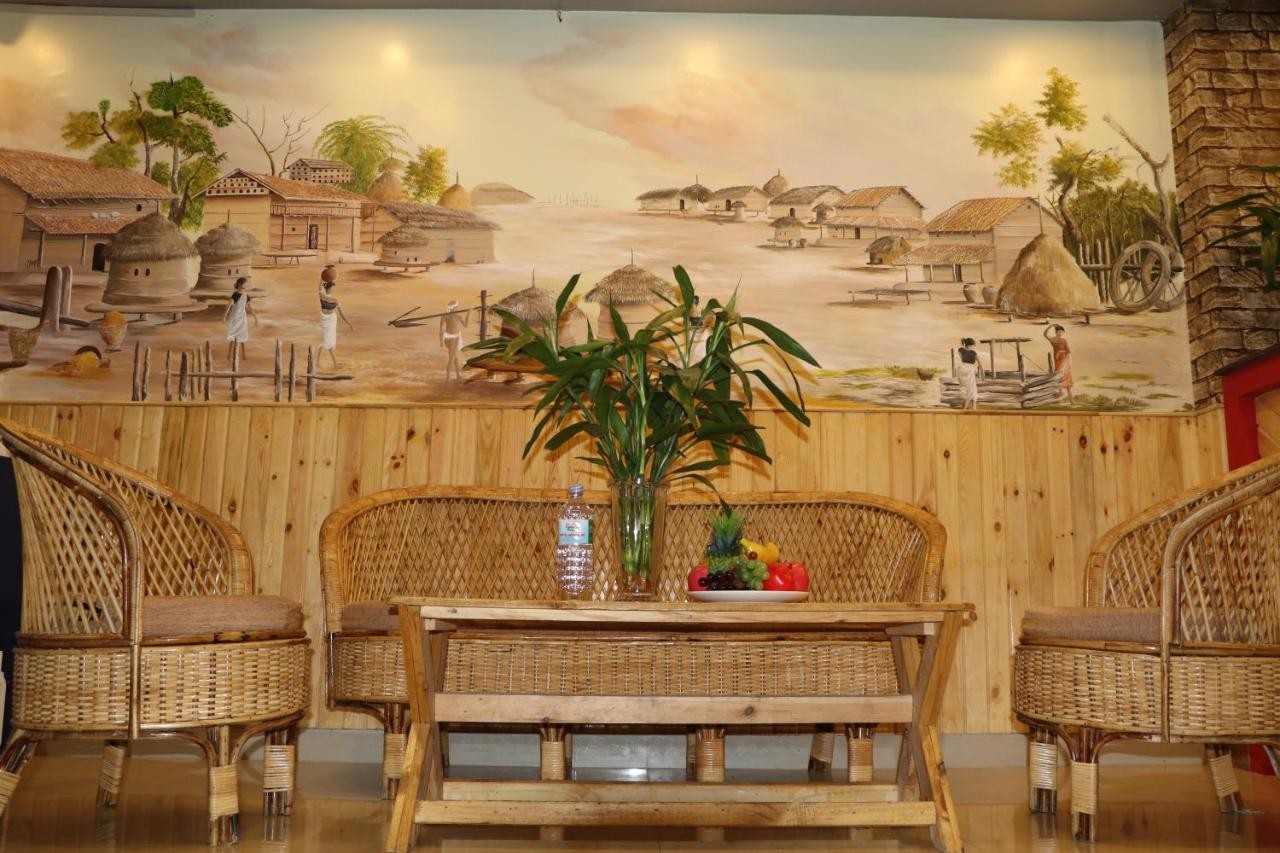 Hotel Happy Home