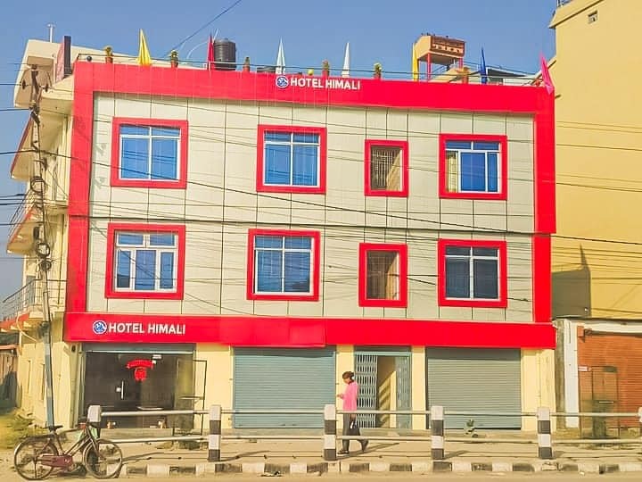 Himali Hotel And Lodge