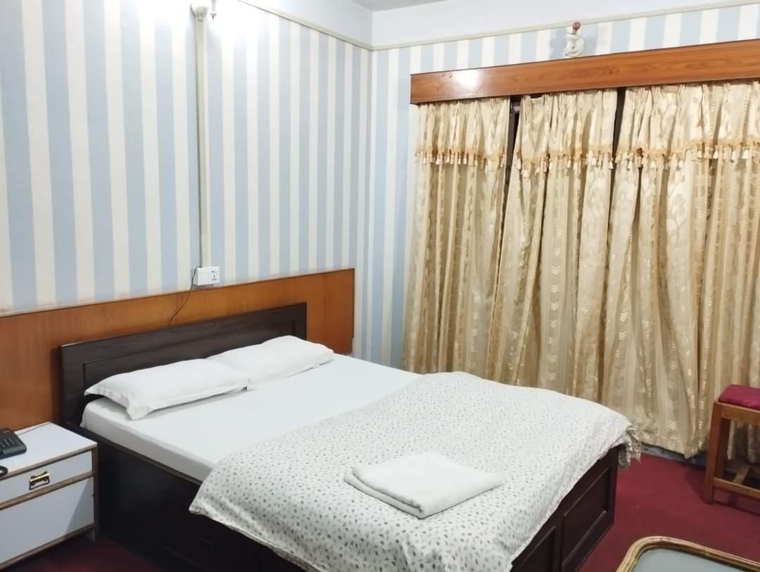 Double with 1 King Bed