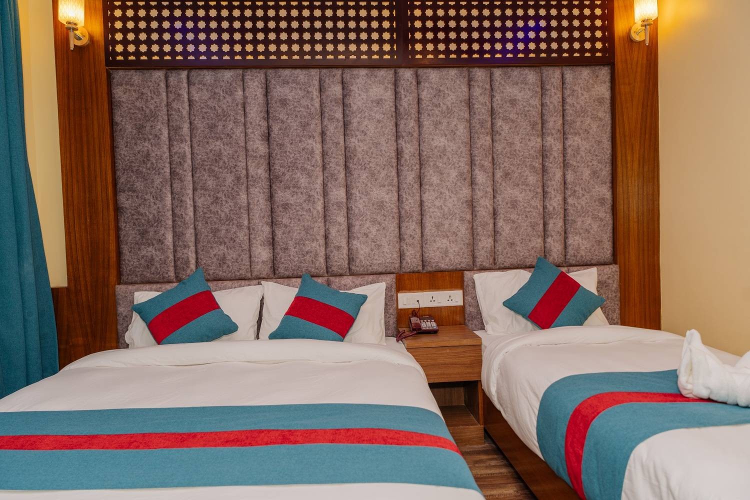 Hotel Royal Airport Pvt.Ltd.|Triple Room with Mountain View